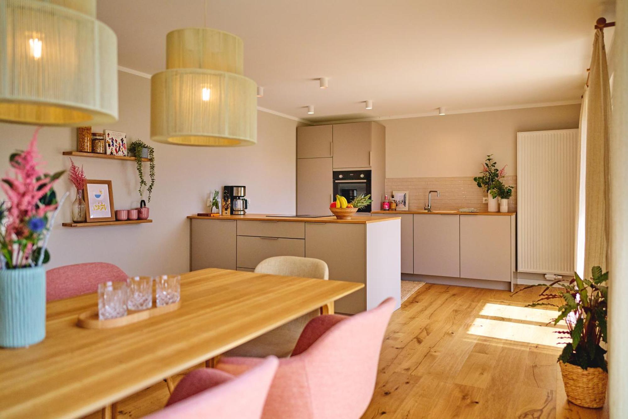 Lykke Hus - Wohnung Fridas Ausblick Og Timmendorfer Strand Bagian luar foto